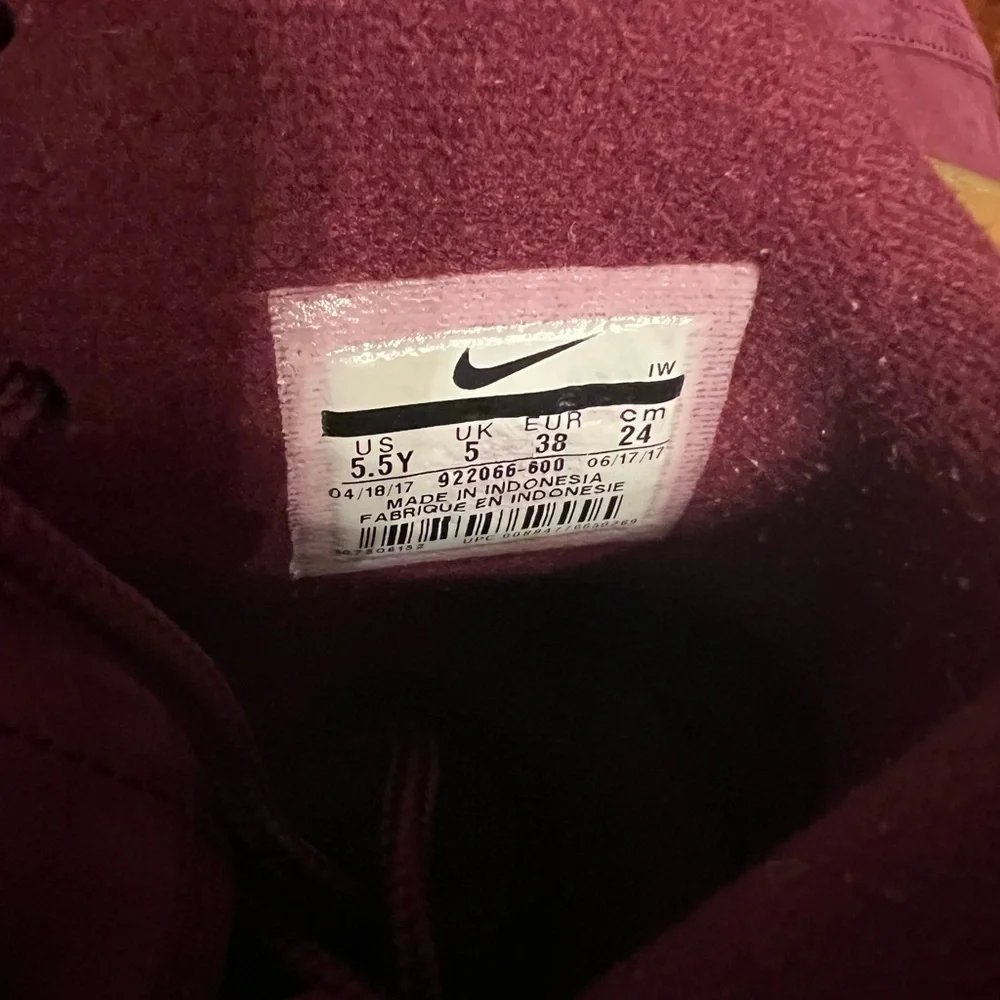 Nike Air Force 1 High Bordeaux - Picture 6 of 6